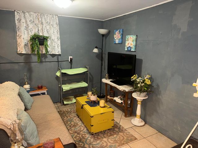 835 W Woodlawn Street, Springfield, MO 65803