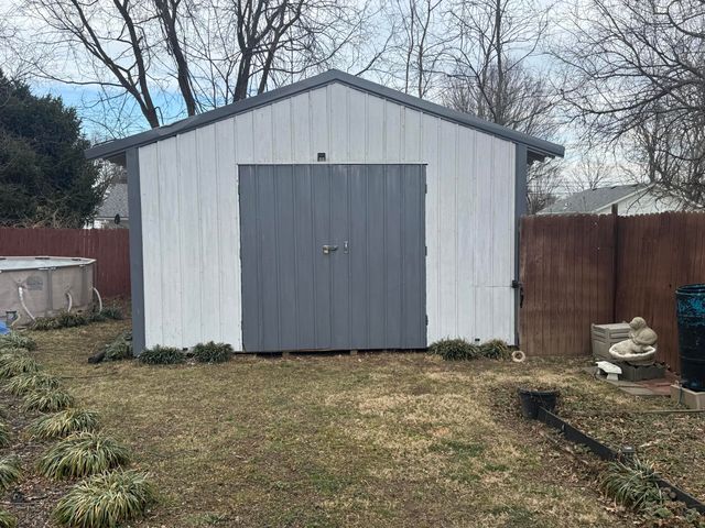 835 W Woodlawn Street, Springfield, MO 65803