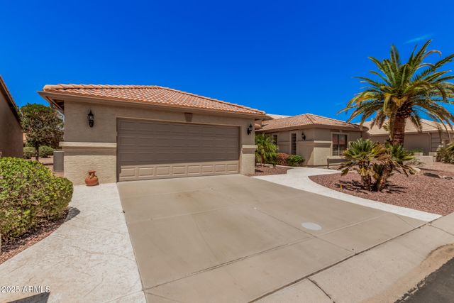 9038 E DIAMOND Drive, Sun Lakes, AZ 85248