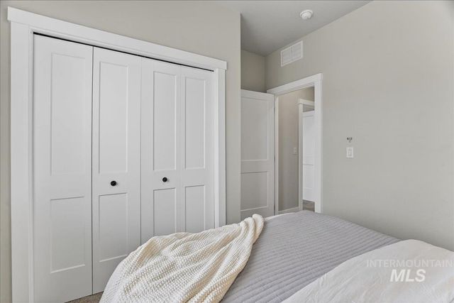 7136 W Riverwood St, Boise, ID 83709