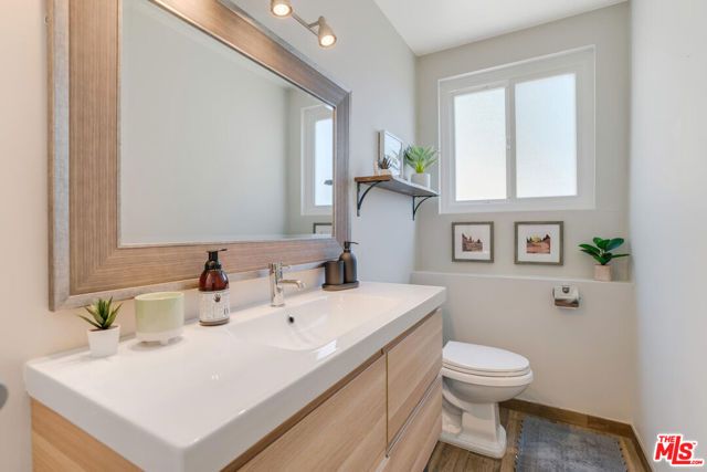 5343 TENDILLA Avenue, Woodland Hills (los Angeles), CA 91364