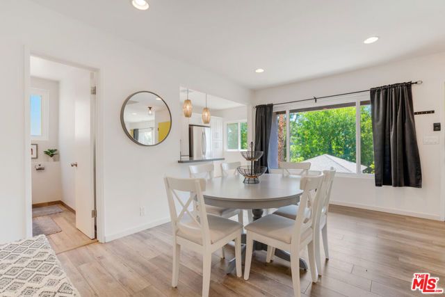 5343 TENDILLA Avenue, Woodland Hills (los Angeles), CA 91364