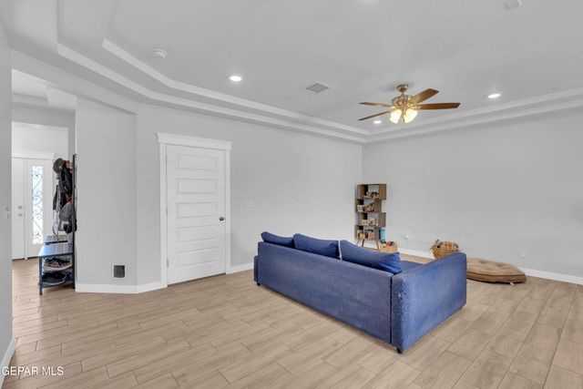 12061 Iron Hollow Street, Socorro, TX 79927