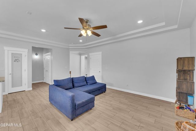 12061 Iron Hollow Street, Socorro, TX 79927