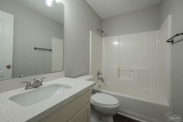 644 Calderwood Ct, Pensacola, FL 32534