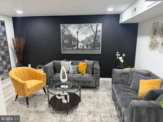 1413 SHEPHERD ST NW, Washington, DC 20011