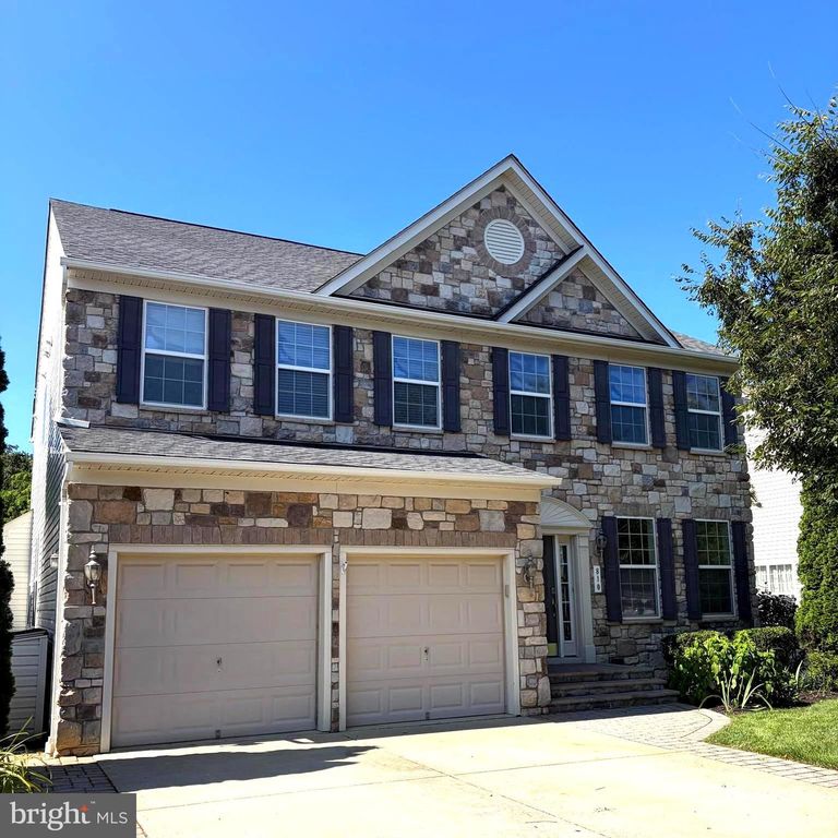 810 MORAN DR, Annapolis, MD 21401