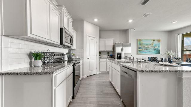 244 KINLEY Street, Grandview, TX 76050