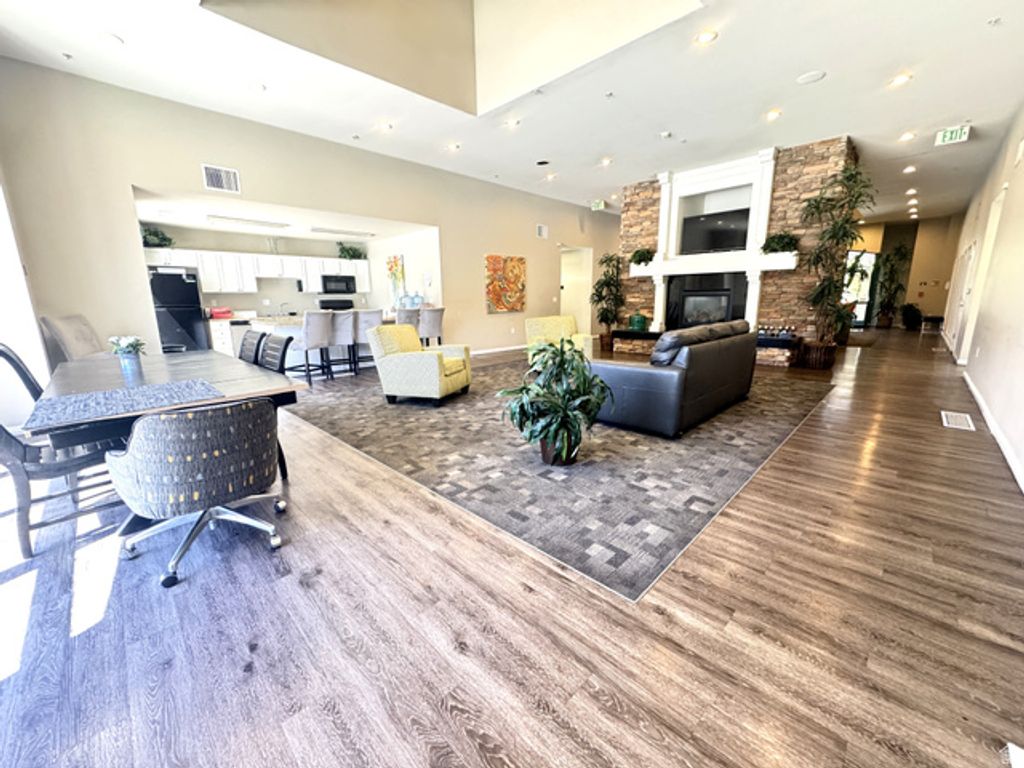Image 15 of property listing at 3478 S COZY RIVER PL #306, West Valley City, UT 84119