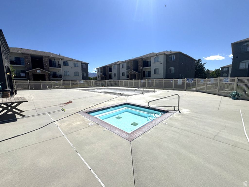 Image 17 of property listing at 3478 S COZY RIVER PL #306, West Valley City, UT 84119
