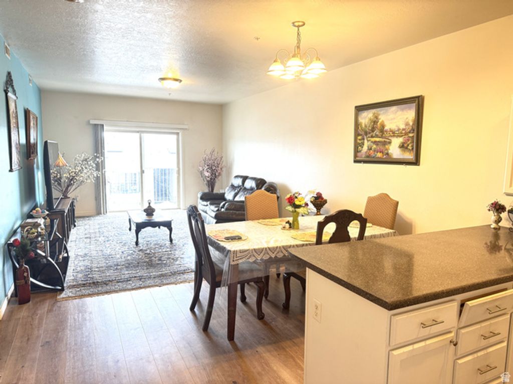 Image 3 of property listing at 3478 S COZY RIVER PL #306, West Valley City, UT 84119