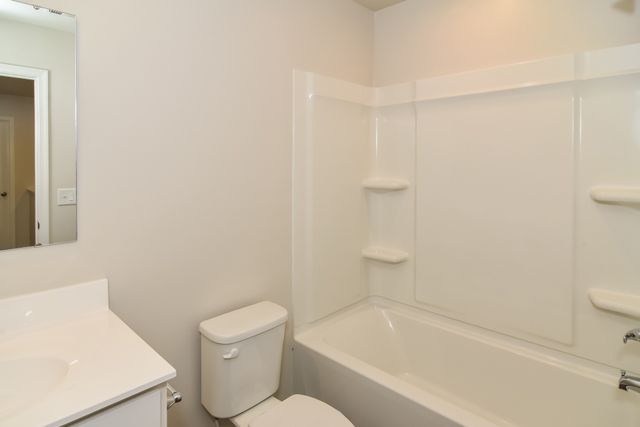 942 Blue Ash Way, Christiana, TN 37037