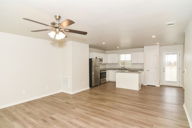 942 Blue Ash Way, Christiana, TN 37037