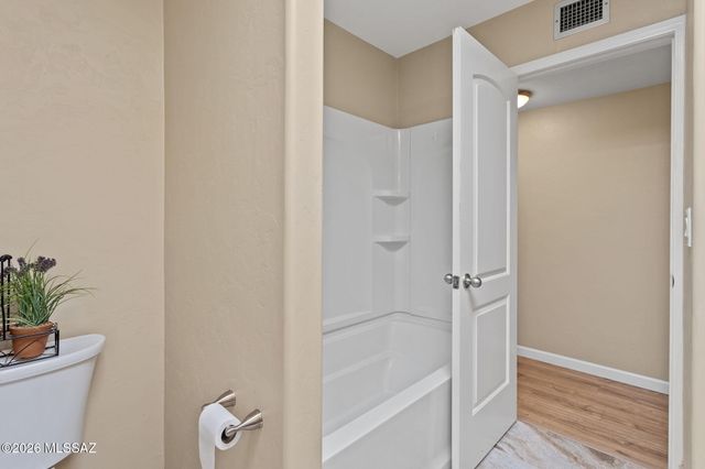 2831 S Beechwood Avenue, Tucson, AZ 85730