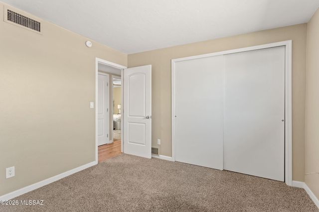 2831 S Beechwood Avenue, Tucson, AZ 85730