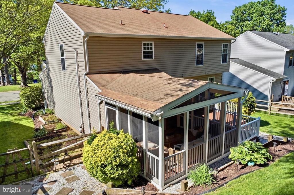 Image 50 of property listing at 8535 AUTUMN HARVEST, Ellicott City, MD 21043