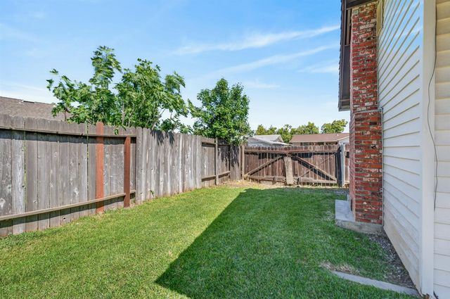 3581 Imperial Way, Sacramento, CA 95826