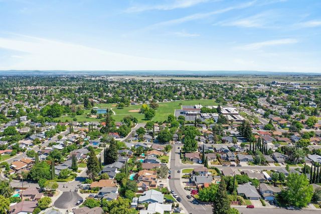 3581 Imperial Way, Sacramento, CA 95826