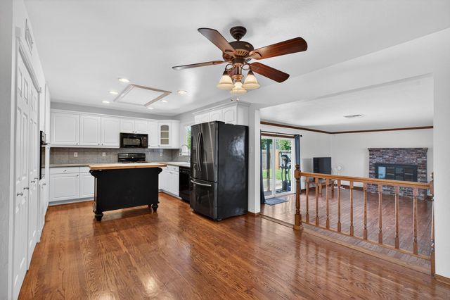 3581 Imperial Way, Sacramento, CA 95826