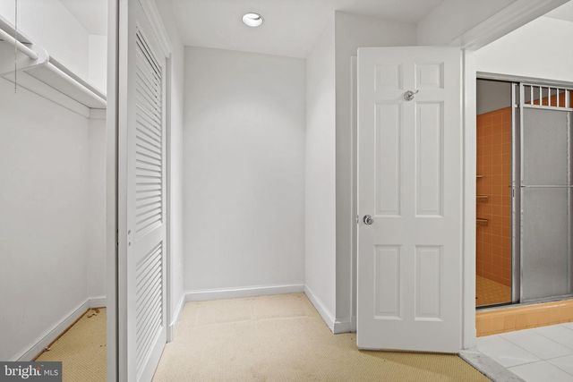 10810 BURBANK, Potomac, MD 20854