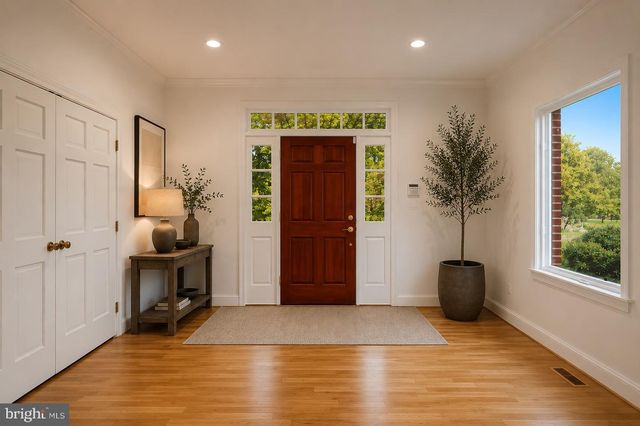 10810 BURBANK, Potomac, MD 20854