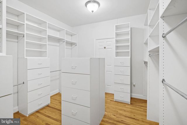 10810 BURBANK, Potomac, MD 20854