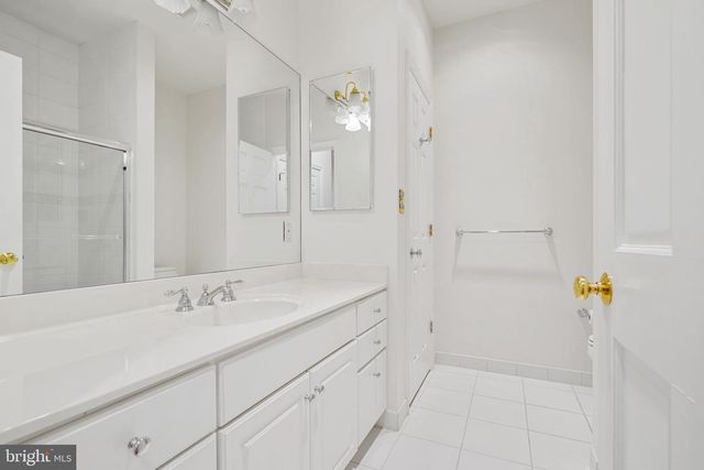 10810 BURBANK, Potomac, MD 20854