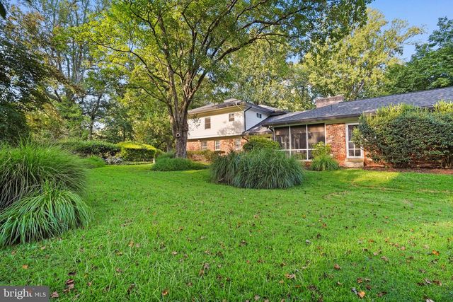 10810 BURBANK, Potomac, MD 20854