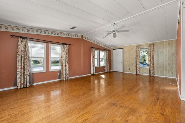 2118 CANOPY CIRCLE, Zellwood, FL 32798