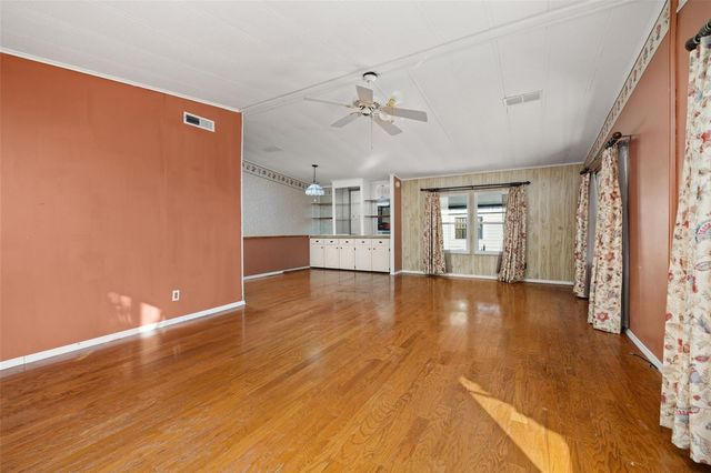 2118 CANOPY CIRCLE, Zellwood, FL 32798