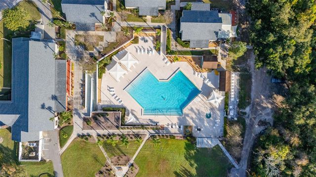 2118 CANOPY CIRCLE, Zellwood, FL 32798