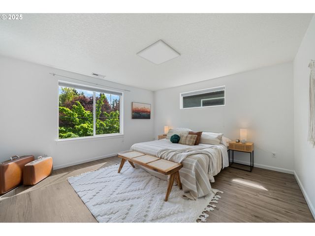 12115 Ne 40TH Cir, Vancouver, WA 98682