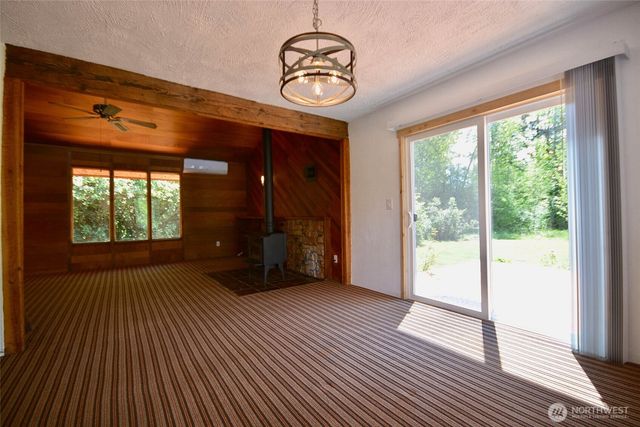 14812 Fox Hill Road SE, Yelm, WA 98597