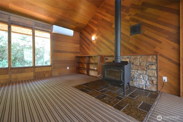 14812 Fox Hill Road SE, Yelm, WA 98597