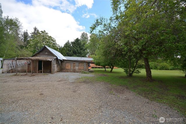 14812 Fox Hill Road SE, Yelm, WA 98597