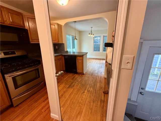 413 South Midler Avenue, Syracuse, NY 13206