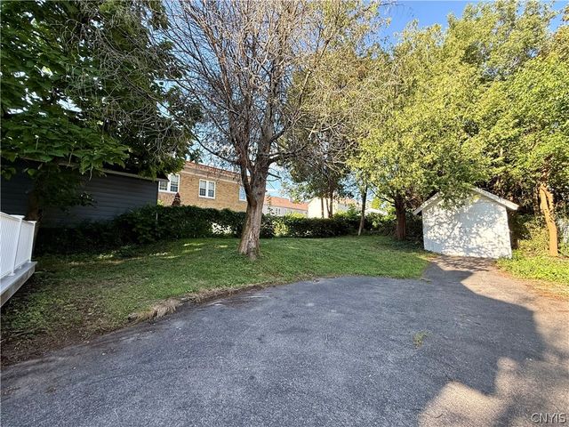413 South Midler Avenue, Syracuse, NY 13206