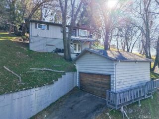 24691 Edelweiss Drive, Crestline, CA 92325