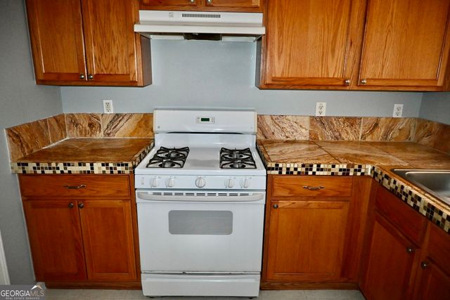 1563 Rachel's Ridge NW, Kennesaw, GA 30152