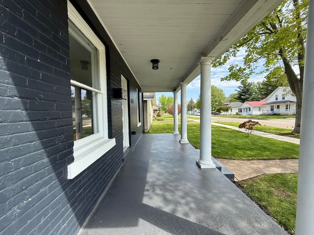 614 Magnolia Street, Three Oaks, MI 49128