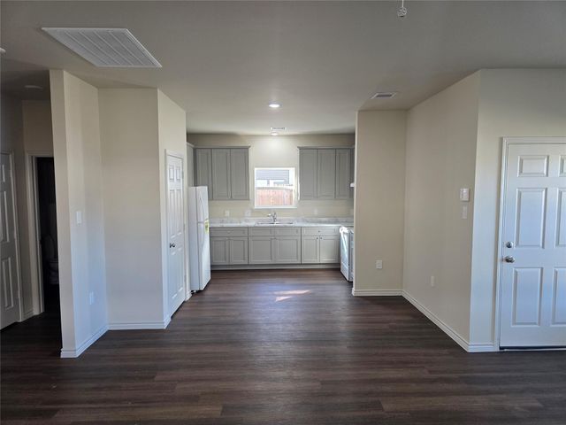 9910 Dipping Brook Street, Houston, TX 77076