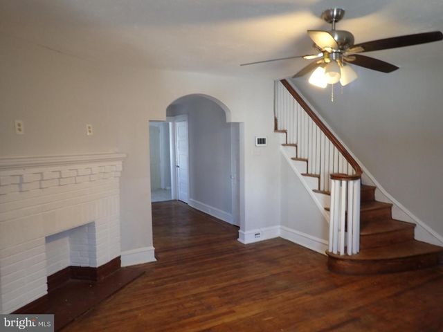 405 HAZEL AVE, Lansdowne, PA 19050