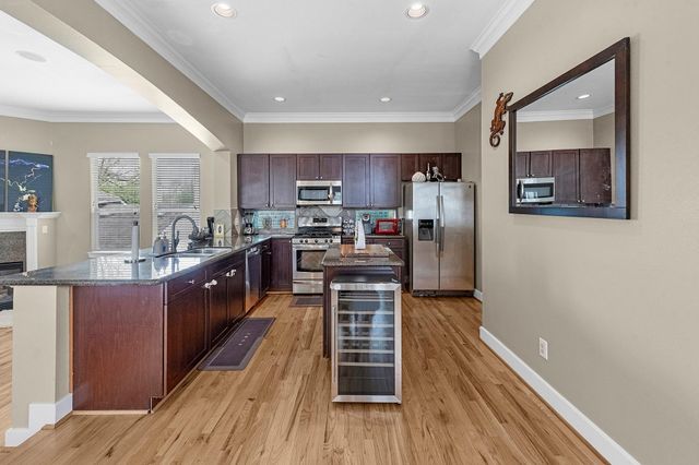5717 Petty Street, Houston, TX 77007