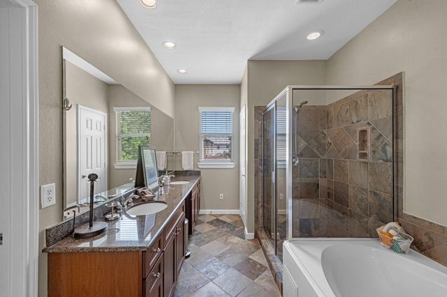 5717 Petty Street, Houston, TX 77007