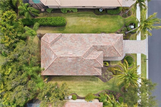 7291 Acorn WAY, Naples, FL 34119