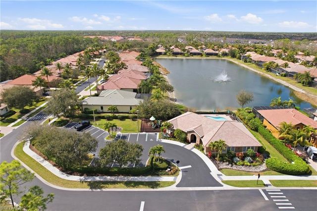 7291 Acorn WAY, Naples, FL 34119