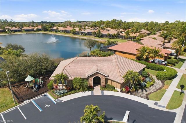 7291 Acorn WAY, Naples, FL 34119