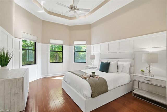 7291 Acorn WAY, Naples, FL 34119