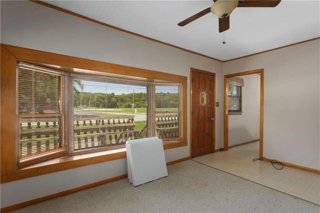 401 S 20 Street, Leavenworth, KS 66048