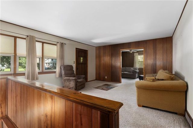 401 S 20 Street, Leavenworth, KS 66048